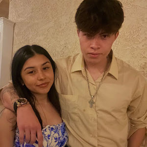 Meet your Posher, Christopher